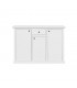 Credenza in legno con zoccolo