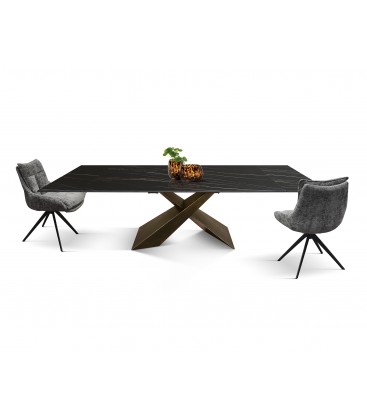 Tavolo Allungabile con Base in Metallo Bronzo e Piano in Ceramica