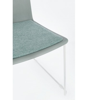 Sedia GIULIA seduta imbottita colore Verde Salvia gambe cromo