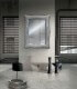 Specchio con cornice ondulata argento effetto mosaico