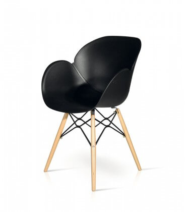 Sedia design in polipropilene