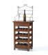 Cantinetta con piano degustazione.