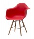 Sedia poltroncina con gambe in legno