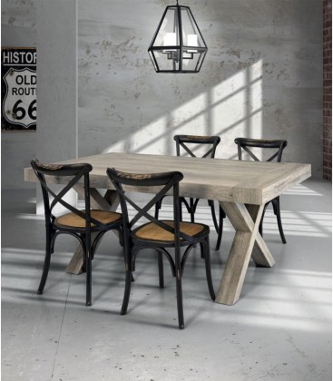 Tavolo in legno invecchiato piedi a X