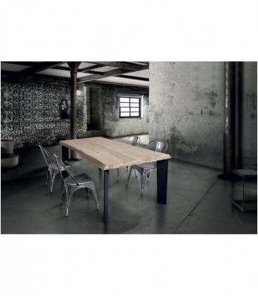 Tavolo moderno industry in legno massello