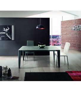 Tavolo in vetro grigio allungabile moderno