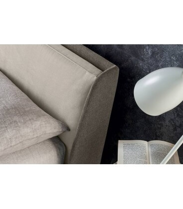 Letto matrimoniale testata imbottita Kevin Felis